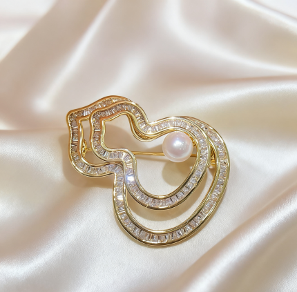 Auspicious Gourd Akoya Pearl Brooch - Fortune & Prosperity Symbol
